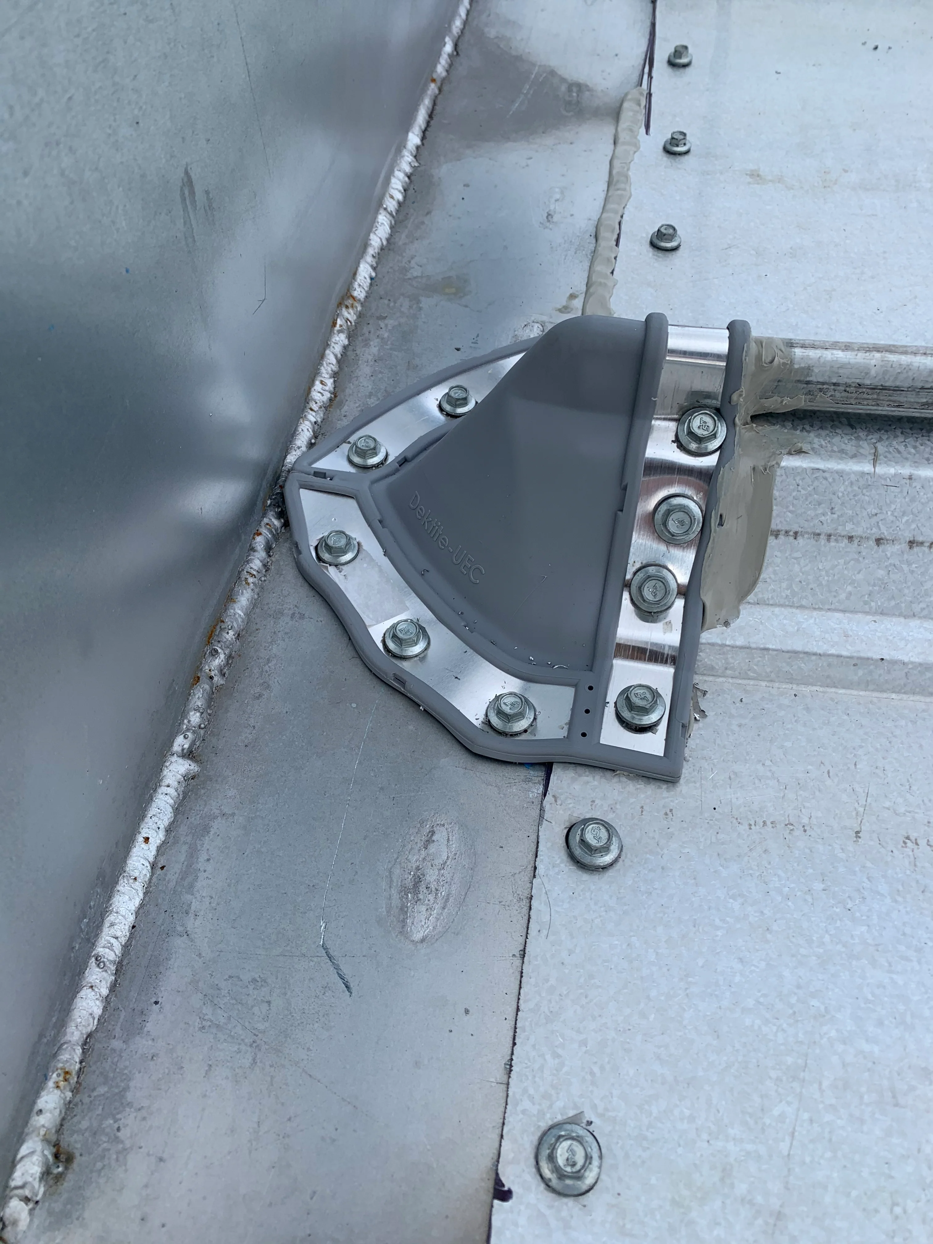 DEK-Cap, Universal End-Cap - Image 5