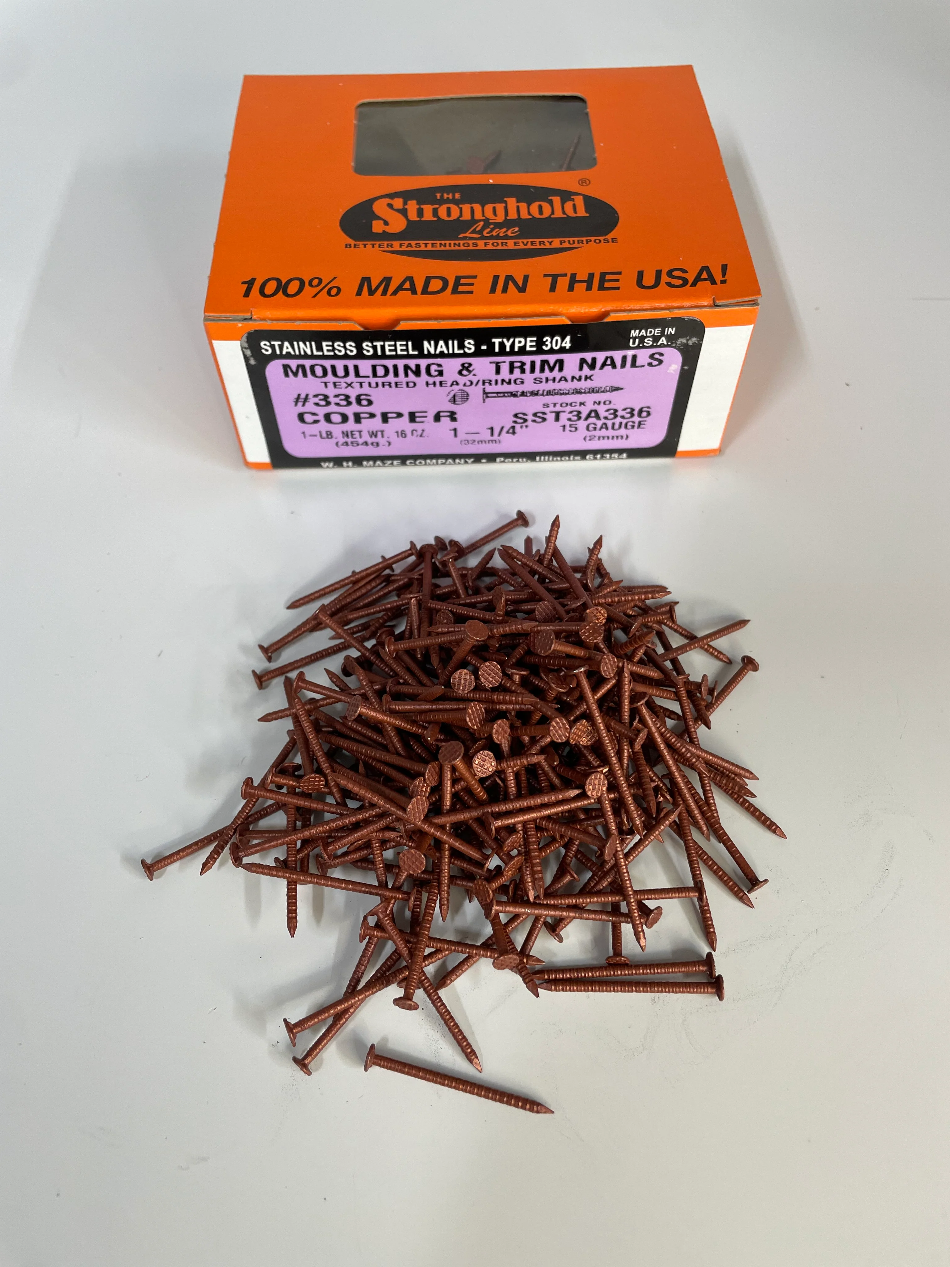 Stainless Steel Plain Shank Painted Trim Nails- 1lb - Image 20